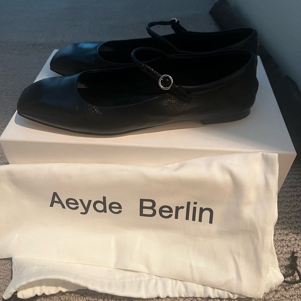 Aeyde Uma, Size 38.5, Perfect Condition/Like New